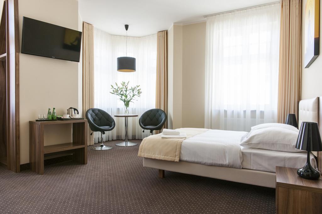 Mandala Hostel & Apartments Poznań Chambre photo